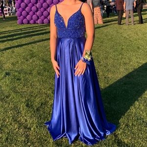 Vienna Prom Dress 8130